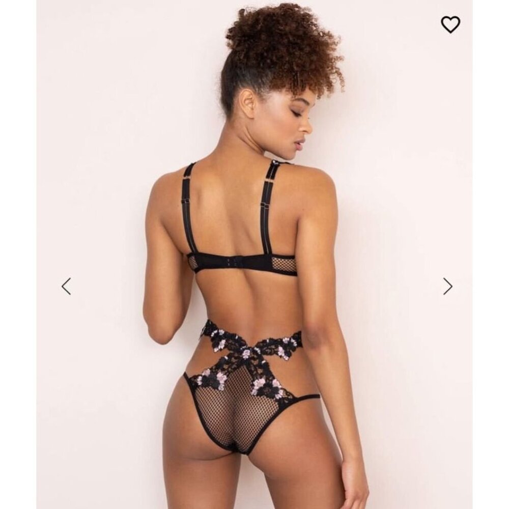 Agent Provocateur Eliza Black Pink Bra AP3 Medium NWT - Picture 3 of 10